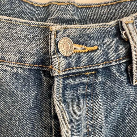 Levi's 501's Vintage Button Fly Straight Leg Medium Wash Jeans Size 33X30 - Picture 11 of 13